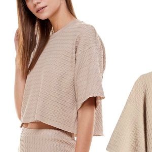 *NWT* WAYF / ‘98 Idol Boxy Tee / Almond (Tan) / X-Large (12)